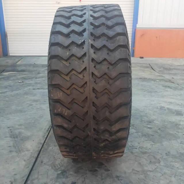16.5/70-18,15.5/65-18 Agricultural Farm Implement Tyre And 16.5/70x18,15.5/65x18 Tractor Trailer Tire for Russia