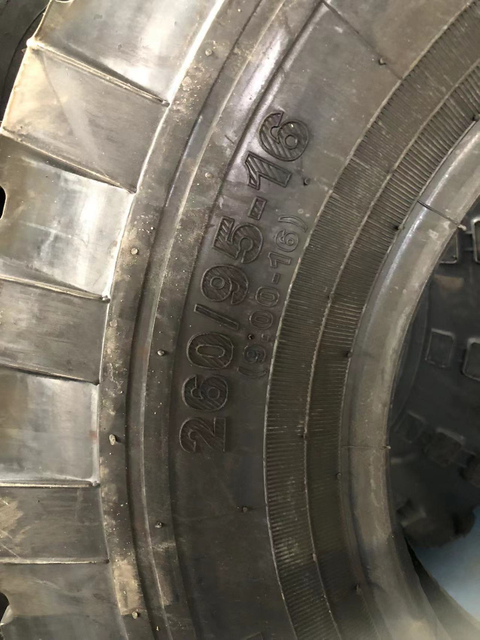 9.00-16(260/95-16) 10 rim F2 pattern for Russian market agricultural machinery 2WD tractor 9x16tires front tyre